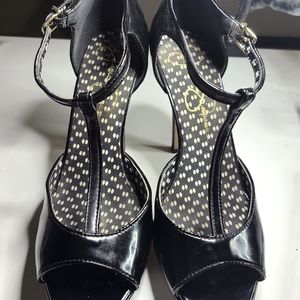 Jessica Simpson T strap heels